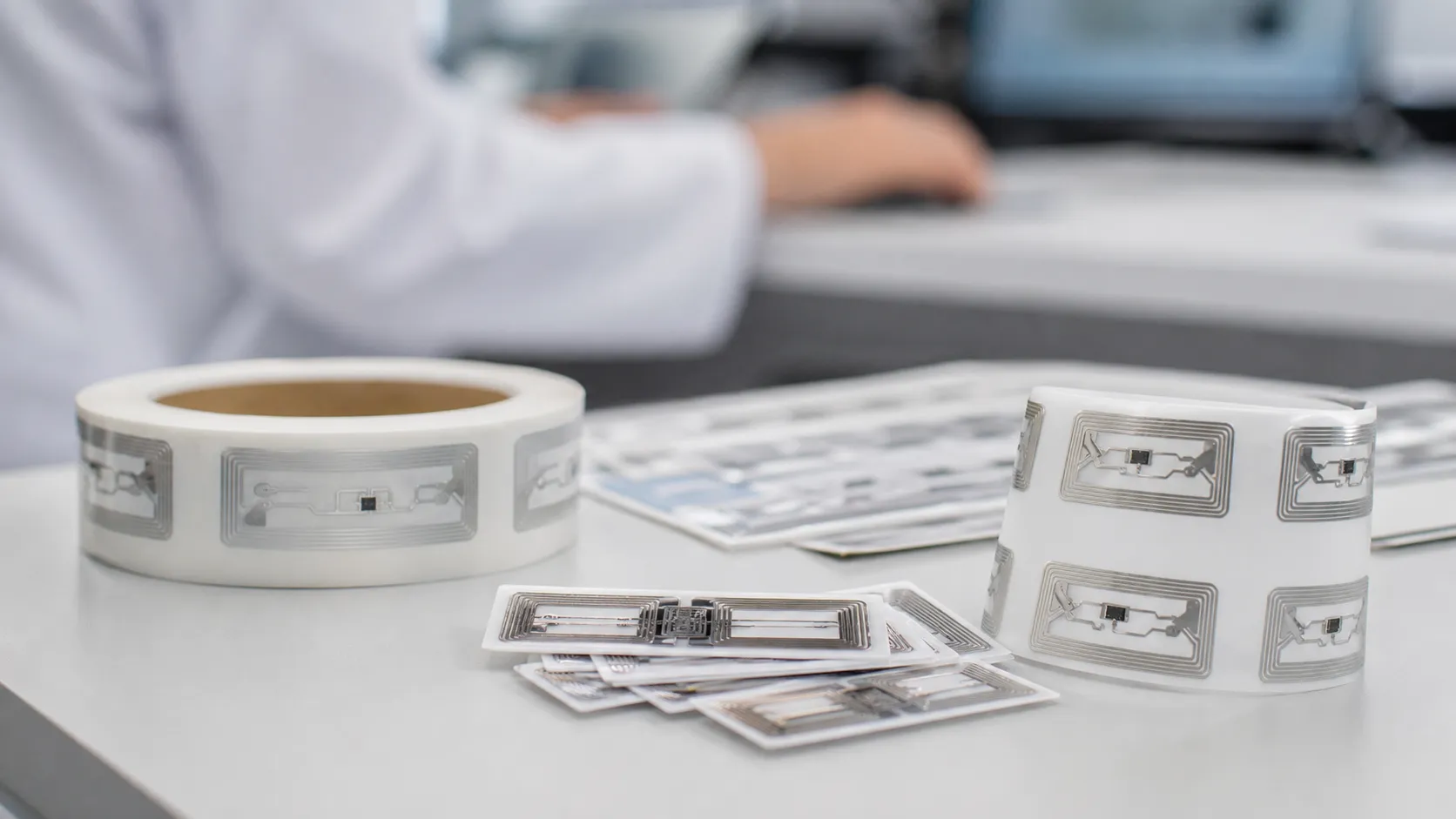 micro uhf custom rfid tags